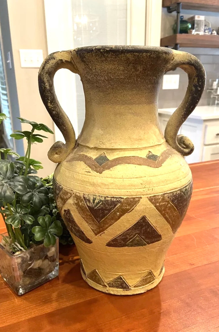 textured clay pot
